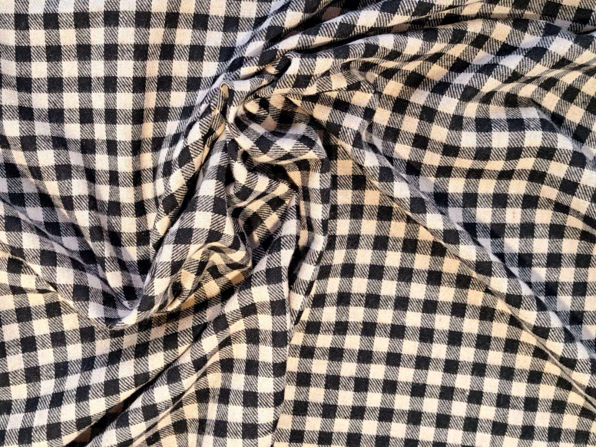 פלנל משובץ 100% כותנה בז