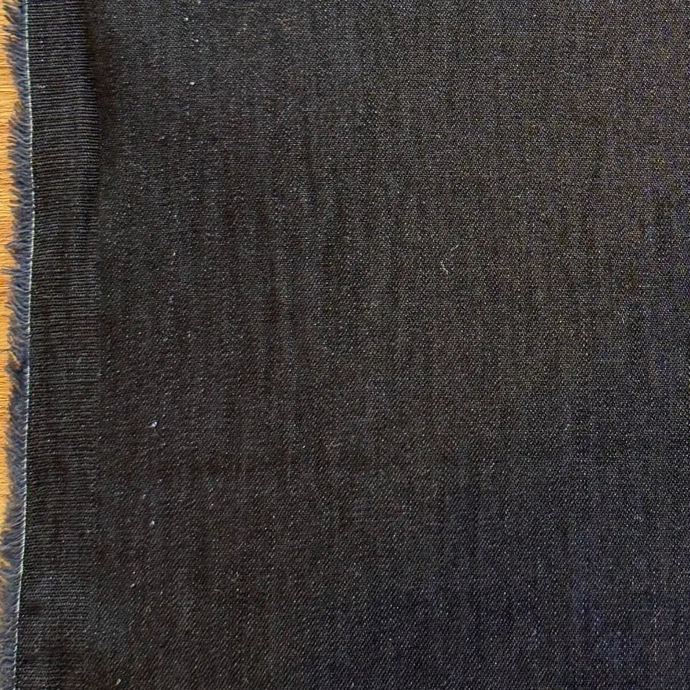 ג׳ינס שחור קלאסי