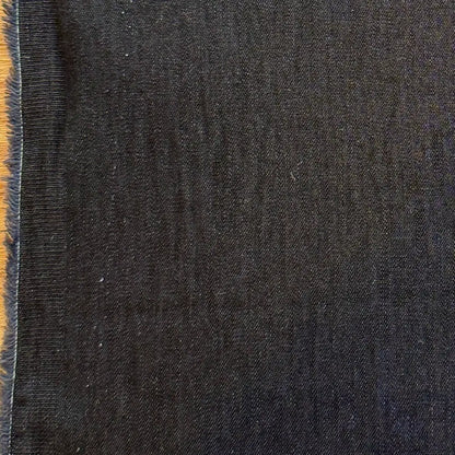 ג׳ינס שחור קלאסי