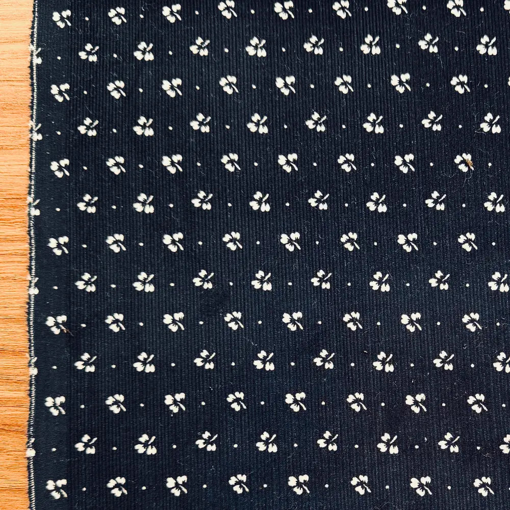 בייבי קורדרוי נייבי מודפס פרח