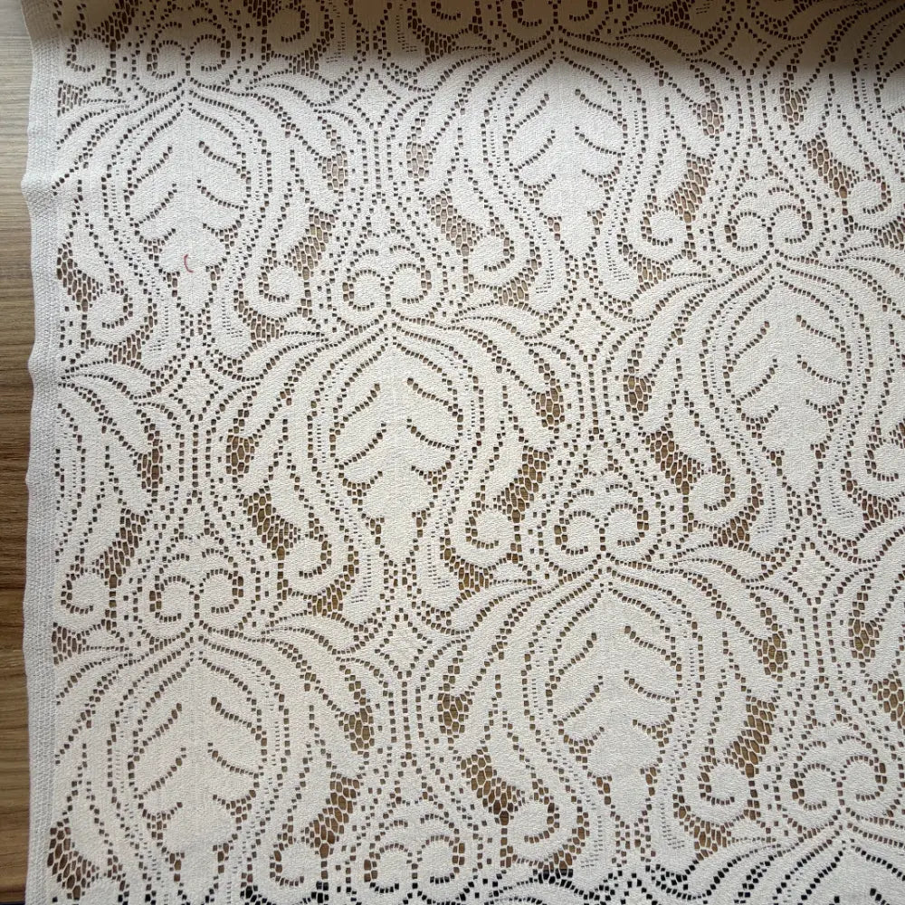 תחרה קרושה אלגנטית