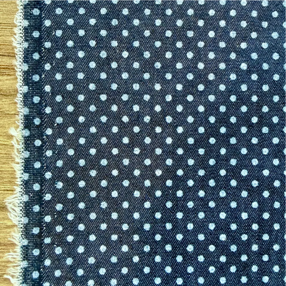 אריג ג'ינס נקודות קלאסי קליל