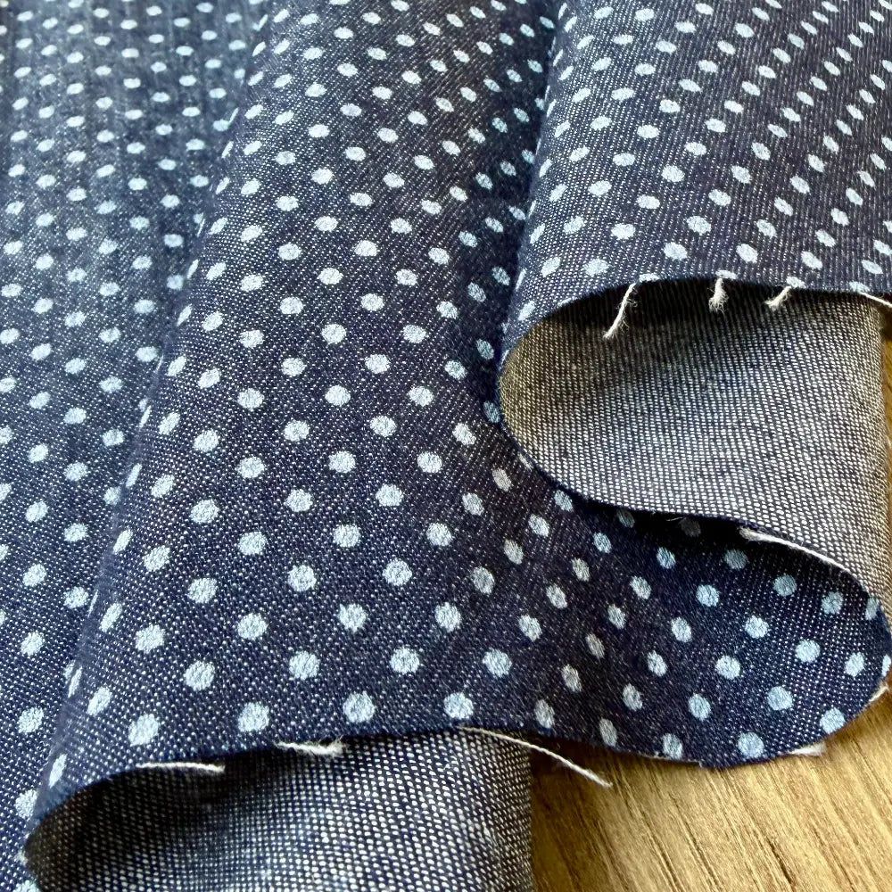 אריג ג'ינס נקודות קלאסי קליל