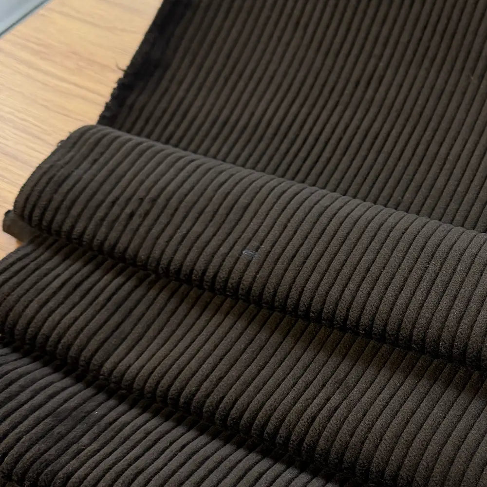 אריג קורדרוי טבעי שחור