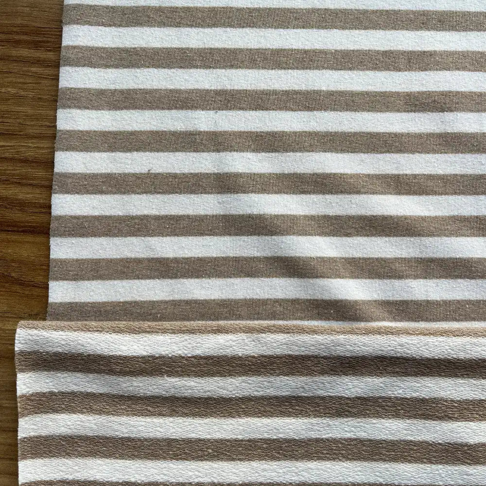 פרנץ' טרי פס בינוני בז