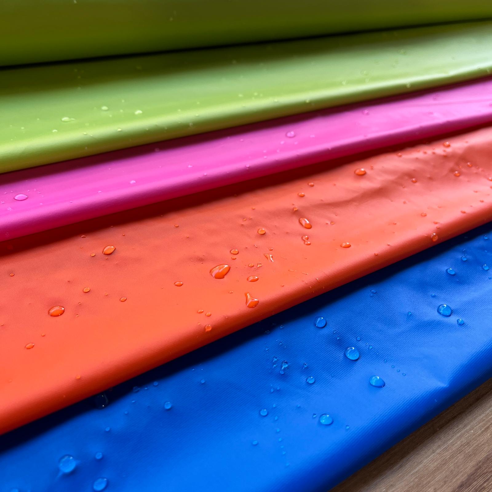 ניילון water proof